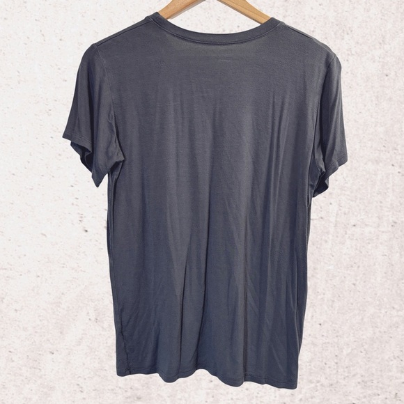 Charcoal Gray Short Sleeve Tee with Retro Graphic - Picture 2 of 3